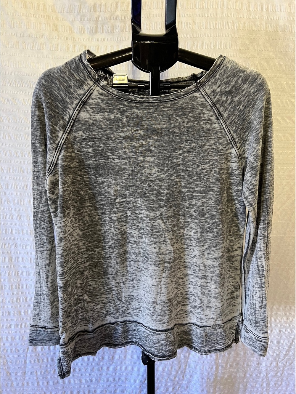T-Party Made in USA Gray Mineral Wash Distressed Raw Edge Raglan Top M